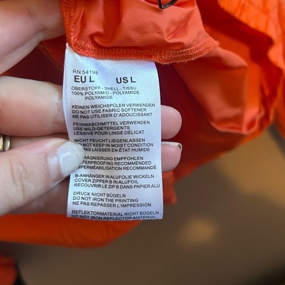 Bogner Women's Vibrant Orange Ski Jacket Reflective Windbreaker - Picture 4 of 5